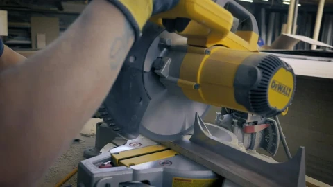 Stock Video Man In A Carpentry Cutting With An Electric Saw Animated Wallpaper - Free Live Wallpaper