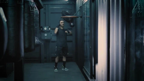 Stock Video Man Hitting A Speed Ball Animated Wallpaper - Free Live Wallpaper
