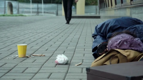 Stock Video Man Giving Coins To Homeless Person Animated Wallpaper - Free Live Wallpaper