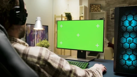 Stock Video Man Gaming At Home With Green Screen Monitor Animated Wallpaper - Free Live Wallpaper