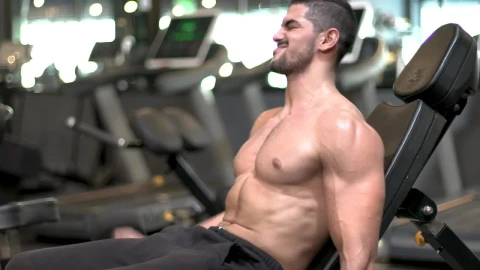 Stock Video Man Doing Reps With A Pair Of Dumbbells Animated Wallpaper - Free Live Wallpaper