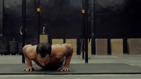 Stock Video Man Doing Push Ups Animated Wallpaper - Free Live Wallpaper