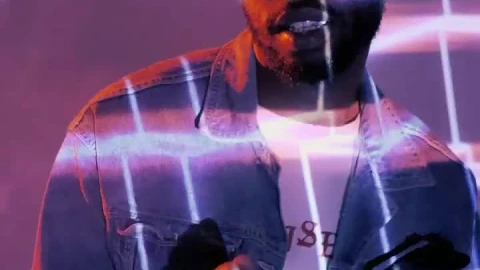 Stock Video Man Dancing And Singing Conceptual Shot Animated Wallpaper - Free Live Wallpaper