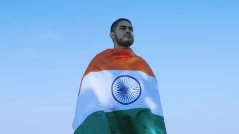 Stock Video Man Covered With Flag Of India Animated Wallpaper - Free Live Wallpaper