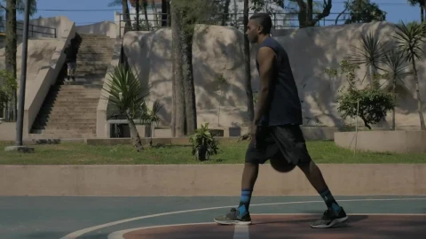 Stock Video Man Bouncing A Basketball Ball Animated Wallpaper - Free Live Wallpaper