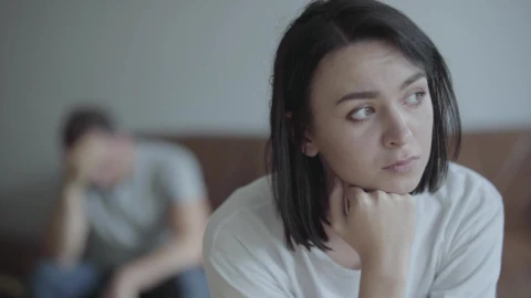 Stock Video Man And Woman Upset After Having Argued Animated Wallpaper - Free Live Wallpaper