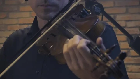 Stock Video Male Violinist Playing In A Recording Studio Animated Wallpaper - Free Live Wallpaper