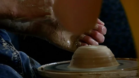 Stock Video Male Hands Working On Wet Clay Animated Wallpaper - Free Live Wallpaper