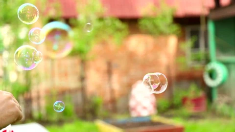Stock Video Making Bubbles With Soap Animated Wallpaper - Free Live Wallpaper