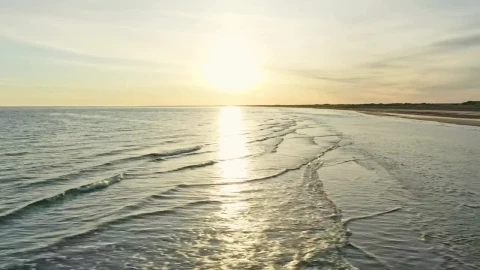 Stock Video Low Tide At The Beach Animated Wallpaper - Free Live Wallpaper