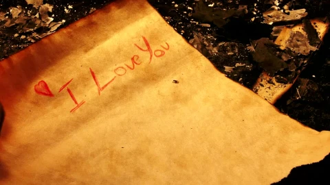 Stock Video Love Letter Burning Animated Wallpaper - Free Live Wallpaper