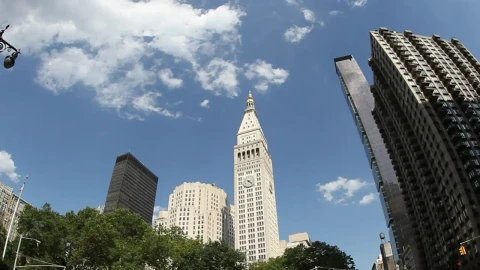 Stock Video Looking Up From Madison Square Park Animated Wallpaper - Free Live Wallpaper