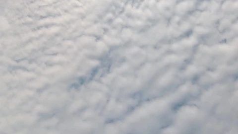 Stock Video Looking Down Over Puffy Clouds Animated Wallpaper - Free Live Wallpaper