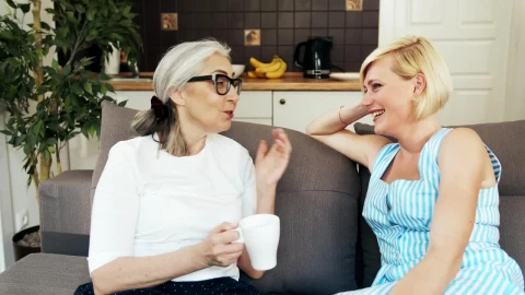 Stock Video Mother And Daughter Talking In Their Living Roo Animated Wallpaper - Free Live Wallpaper