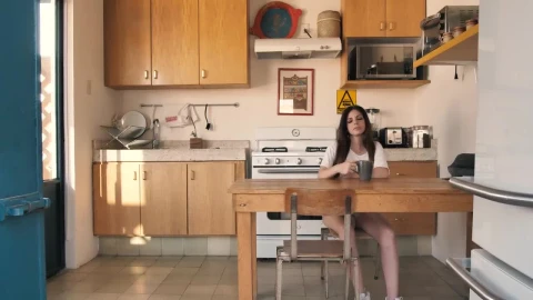 Stock Video Morning Routine Of A Female Coupl Animated Wallpaper - Free Live Wallpaper