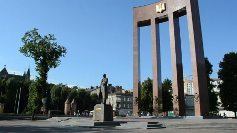Stock Video Monument And Statue In Lvi Animated Wallpaper - Free Live Wallpaper