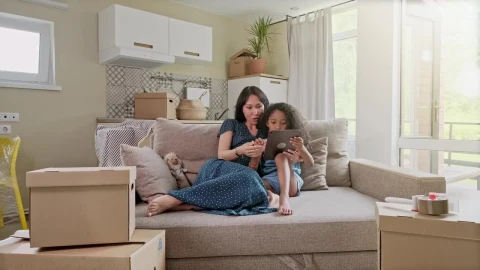 Stock Video Mom And Her Daughter Having Fun With A Table Animated Wallpaper - Free Live Wallpaper