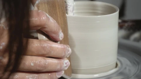Stock Video Molding Clay Pot On The Pottery Whee Animated Wallpaper - Free Live Wallpaper