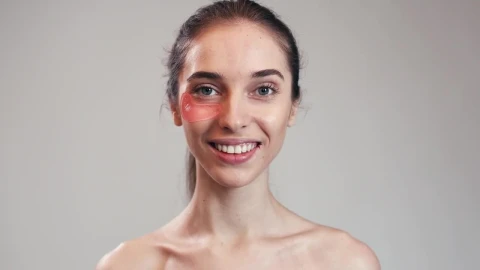 Stock Video Model Putting On Pads For Facial Skin Car Animated Wallpaper - Free Live Wallpaper