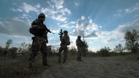 Stock Video Military Troop Posing Outdoor Animated Wallpaper - Free Live Wallpaper