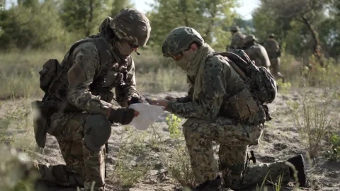 Stock Video Military Man Check In The Strategy On The Ma Animated Wallpaper - Free Live Wallpaper