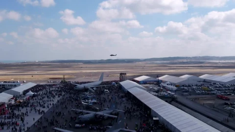 Stock Video Military Aircraft Taking Of Animated Wallpaper - Free Live Wallpaper