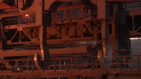 Stock Video Metal Hooks Cranes In A Factor Animated Wallpaper - Free Live Wallpaper