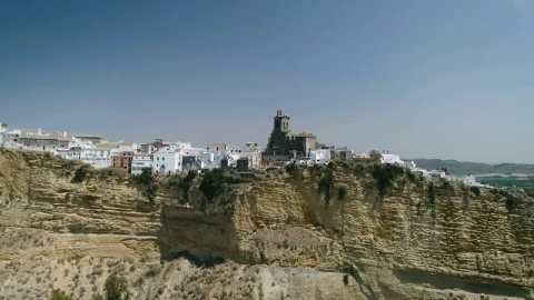 Stock Video Medieval Castle On The Edge Of The Clif Animated Wallpaper - Free Live Wallpaper