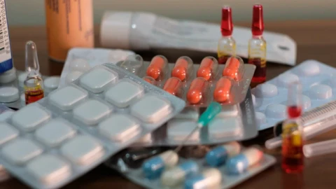 Stock Video Medications Piled U Animated Wallpaper - Free Live Wallpaper
