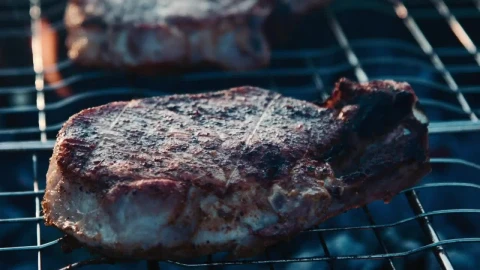 Stock Video Meat Cooking On The Gril Animated Wallpaper - Free Live Wallpaper