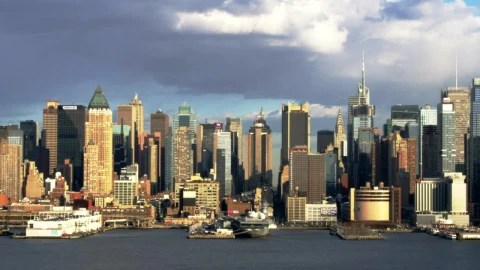 Stock Video Manhattan Before A Rain Stor Animated Wallpaper - Free Live Wallpaper