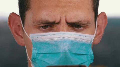 Stock Video Man With Medical Face Mas Animated Wallpaper - Free Live Wallpaper