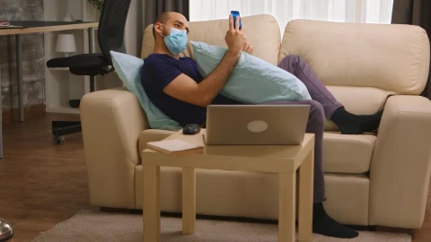 Stock Video Man With Coronavirus Chats On Social Media From Couc Animated Wallpaper - Free Live Wallpaper