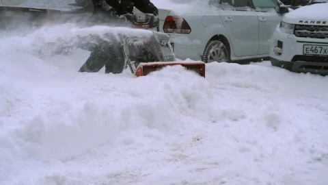 Stock Video Man With A Snow Blowing Machin Animated Wallpaper - Free Live Wallpaper