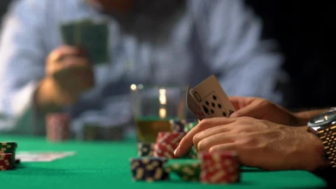 Stock Video Man Winning A Poker Gam Animated Wallpaper - Free Live Wallpaper