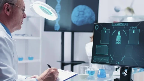 Stock Video Man Taking Notes From A Compute Animated Wallpaper - Free Live Wallpaper