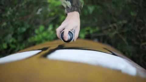 Stock Video Man Spraying Graffiti On A Wal Animated Wallpaper - Free Live Wallpaper