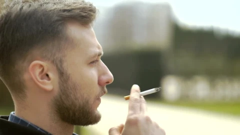 Stock Video Man Smokin Animated Wallpaper - Free Live Wallpaper