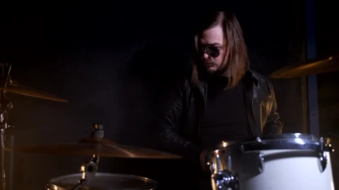 Stock Video Man Playing A Drum Ki Animated Wallpaper - Free Live Wallpaper