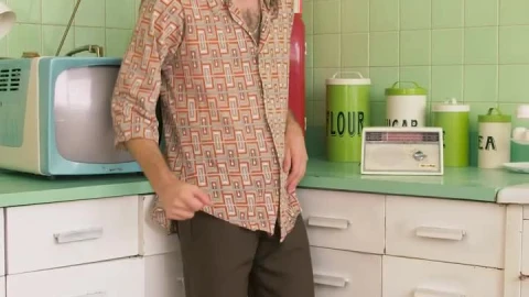 Stock Video Man Listening Radio And Dancing In The Kitche Animated Wallpaper - Free Live Wallpaper
