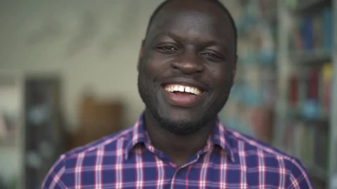 Stock Video Man Laughing Head On Closeu Animated Wallpaper - Free Live Wallpaper