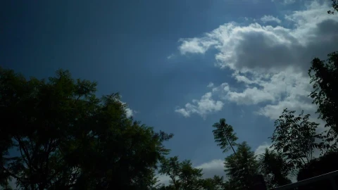 Stock Video Man Jumping With A Bik Animated Wallpaper - Free Live Wallpaper