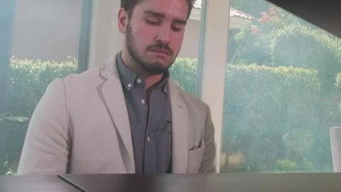 Stock Video Man In Suit Playing A Grand Pian Animated Wallpaper - Free Live Wallpaper