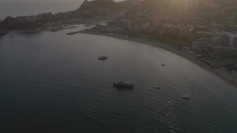 Stock Video Motorboats Yachts And Ships Sailing Near A Beach Live Wallpaper - Free Live Wallpaper
