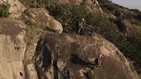 Stock Video Mountaineers Descending A Mountain Viewed From Above Live Wallpaper - Free Live Wallpaper