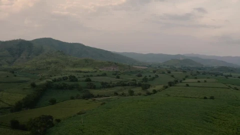Stock Video Mountains And Fields Live Wallpaper - Free Live Wallpaper