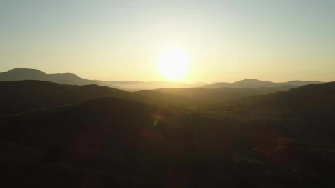 Stock Video Mountains Below A Clear Sky Live Wallpaper - Free Live Wallpaper