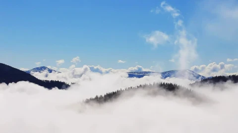 Stock Video Mountains Covered In Mist To The Top Live Wallpaper - Free Live Wallpaper