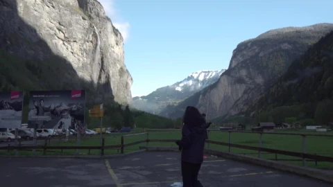 Stock Video Mountains Seen From A Viewpoint Live Wallpaper - Free Live Wallpaper
