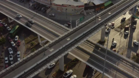 Stock Video Movement At A Road Junction In The City Live Wallpaper - Free Live Wallpaper